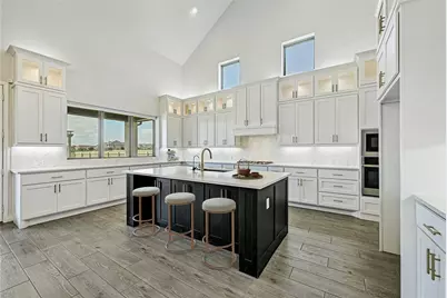 501 Sierra Lisa Cove, Liberty Hill, TX 78642 - Photo 5