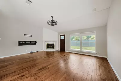 8221 Manx Drive, Round Rock, TX 78681 - Photo 9
