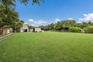 2204 Walsh Dr, Round Rock, TX 78681 - Photo 37