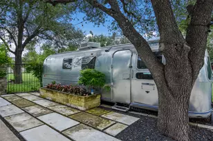 2204 Walsh Dr, Round Rock, TX 78681 - Photo 35