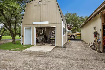 2204 Walsh Drive, Round Rock, TX 78681 - Photo 31