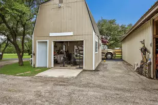 2204 Walsh Dr, Round Rock, TX 78681 - Photo 31