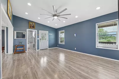 8004 Niederwald Strasse, Kyle, TX 78640 - Photo 9