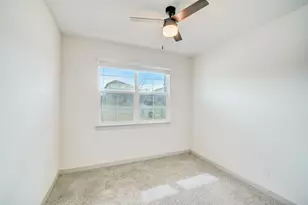 131 Big Sandy Creek Dr, Hutto, TX 78634 - Photo 17