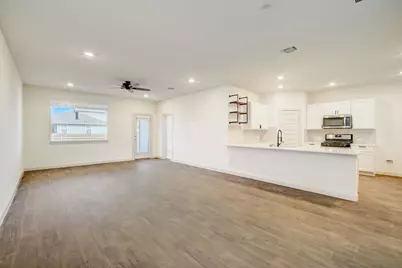 131 Big Sandy Creek Drive, Hutto, TX 78634 - Photo 5