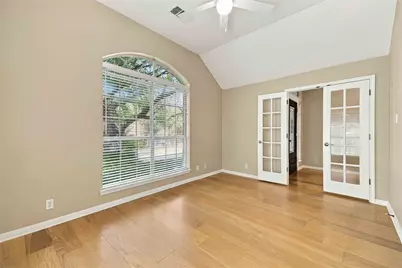 10045 Planters Woods Drive, Austin, TX 78730 - Photo 7