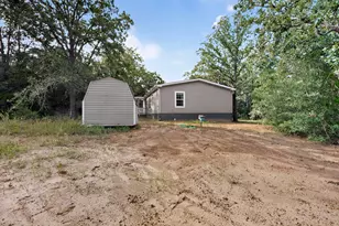 300 Flaming Oak Dr, Bastrop, TX 78602 - Photo 33