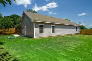 147 W Pine Dr, Granite Shoals, TX 78654 - Photo 35