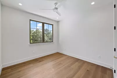 2613 Geraghty Avenue, Austin, TX 78757 - Photo 27