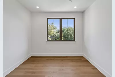2613 Geraghty Avenue, Austin, TX 78757 - Photo 29