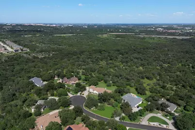 2235 Summit Ridge Drive, San Marcos, TX 78666 - Photo 35