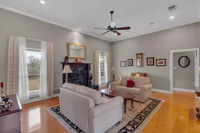 2235 Summit Ridge Drive, San Marcos, TX 78666 - Photo 9