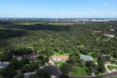 2235 Summit Ridge Drive, San Marcos, TX 78666 - Photo 33