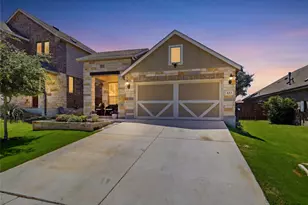 633 Jaboncillo St, New Braunfels, TX 78132 - Photo 1