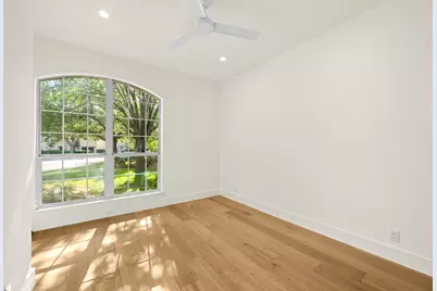 2504 Sonoma Cove, Austin, TX 78738 - Photo 19