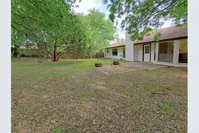 1919 Klattenhoff Drive, Austin, TX 78728 - Photo 11