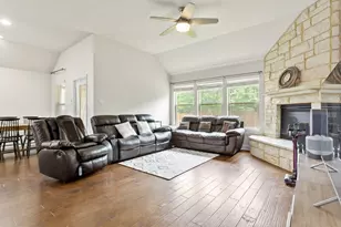 1916 Elaina Loop, Leander, TX 78641 - Photo 5