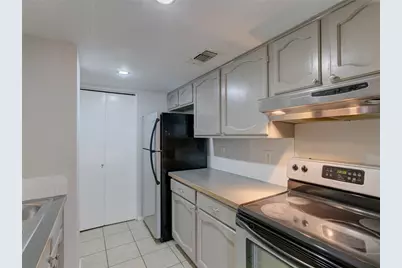 1710 Cinnamon Path, Austin, TX 78704 - Photo 11