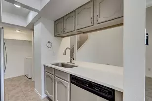 1710 Cinnamon Path, Austin, TX 78704 - Photo 31