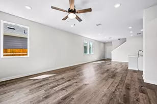 149 Hornet St, Elgin, TX 78621 - Photo 9