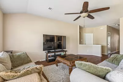 4600 Tiddle Lane, Pflugerville, TX 78660 - Photo 7