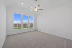 233 Pacific Grove Cir, Liberty Hill, TX 78642 - Photo 21