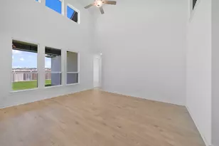233 Pacific Grove Cir, Liberty Hill, TX 78642 - Photo 17