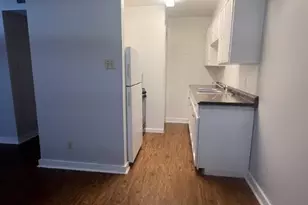 307 E 31st St, Austin, TX 78705 - Photo 5