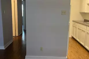 307 E 31st St, Austin, TX 78705 - Photo 7