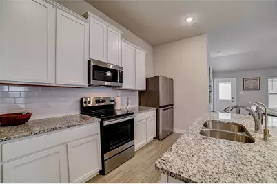 2051 Rowan Way, New Braunfels, TX 78130 - Photo 15