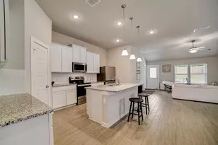 2051 Rowan Wy, New Braunfels, TX 78130 - Photo 11