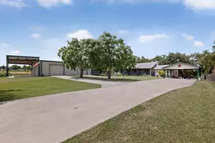 1730 Co Rd 130, Hutto, TX 78634 - Photo 9