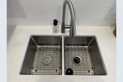 1911 Heathwood Circle, Round Rock, TX 78664 - Photo 13