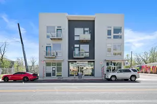 2931 E 12th St, Austin, TX 78702 - Photo 5