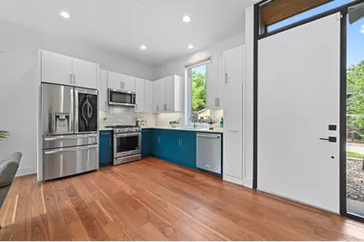 2010 Goodrich Avenue #8B, Austin, TX 78704 - Photo 5