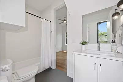 2010 Goodrich Avenue #8B, Austin, TX 78704 - Photo 13