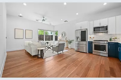 2010 Goodrich Avenue #8B, Austin, TX 78704 - Photo 3