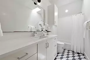 2010 Goodrich Ave, Austin, TX 78704 - Photo 17