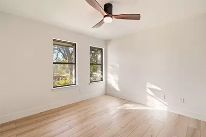 300 Norwood Drive W, Georgetown, TX 78628 - Photo 27