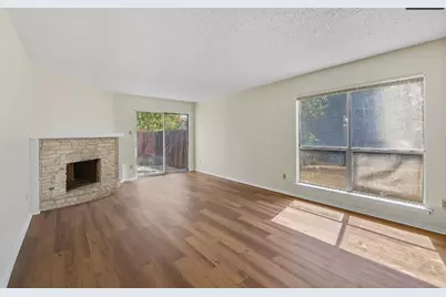 4813 Yucca Hill Drive, Austin, TX 78744 - Photo 5