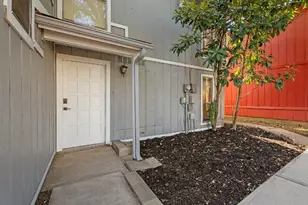 4813 Yucca Hill Dr, Austin, TX 78744 - Photo 15