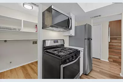 4813 Yucca Hill Drive, Austin, TX 78744 - Photo 3