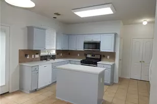 13521 Shawna Dnay Dr, Austin, TX 78727 - Photo 5