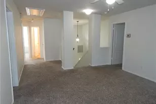 13521 Shawna Dnay Dr, Austin, TX 78727 - Photo 13