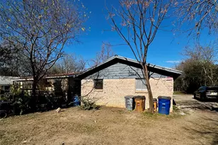 202 W N Loop Blvd, Austin, TX 78751 - Photo 9