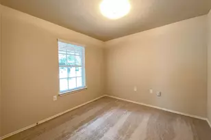 7208 Outfitter Drive, Austin, TX 78744 - Photo 29