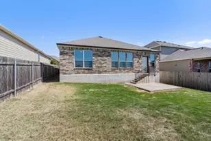 7712 Peccary Dr, Austin, TX 78744 - Photo 27