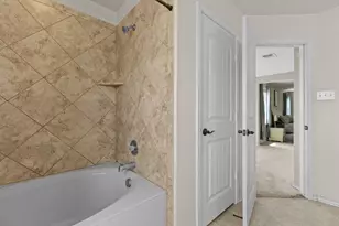 205 Sheepshank Dr, Georgetown, TX 78633 - Photo 11