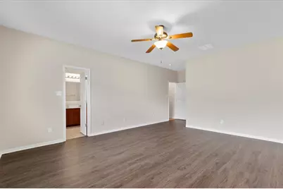 1001 Hyde Park Drive, Round Rock, TX 78665 - Photo 9