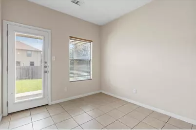 1001 Hyde Park Drive, Round Rock, TX 78665 - Photo 7